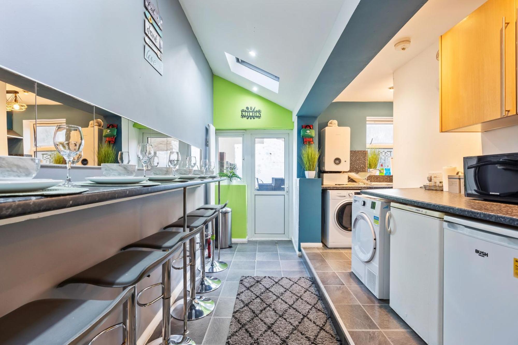 Impeccable 4-Bed House In Brixton London Villa Eksteriør billede